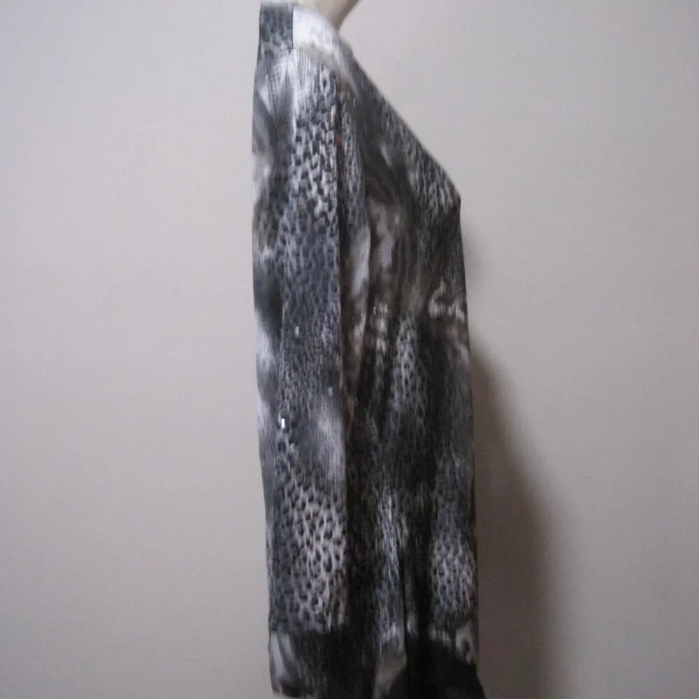 Brittany Black Womens Gray 3/4 Sleeve Animal Print Shirt Sparkle Dots Size Large - Picture 6 of 7